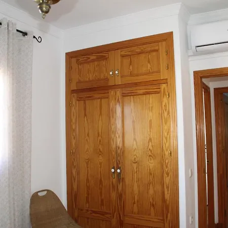 Penthouse 300 Meters Air Conditioning